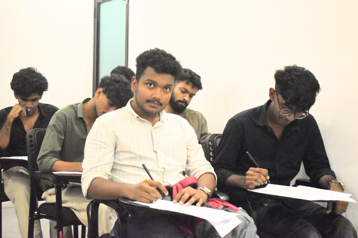 Students learning technology at Sinro Tech Learning institute